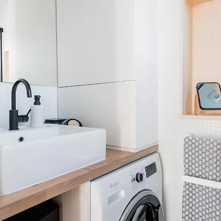 Guestready - Charming Cocoon Near Canal Saint Martin *
